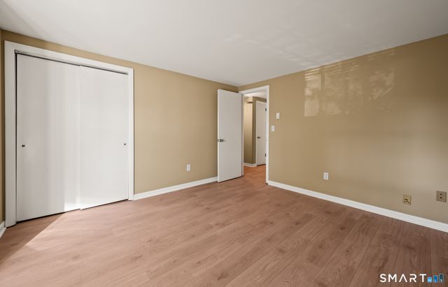 1581 Meriden Waterbury Turnpike 8, Southington, CT 06489