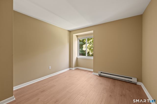 1581 Meriden Waterbury Turnpike 8, Southington, CT 06489