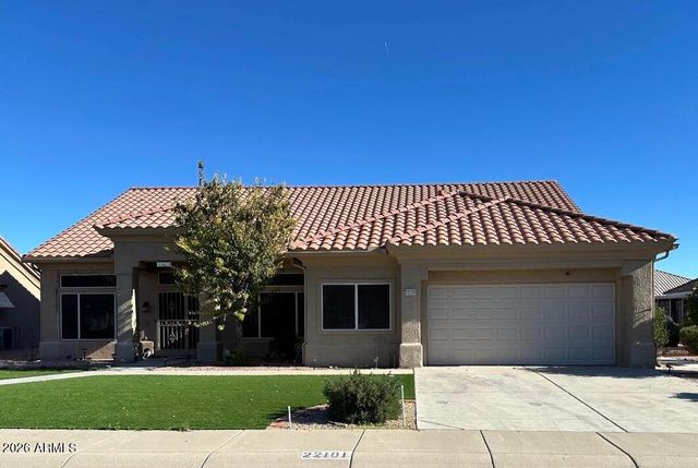 22101 N VETERANS Drive, Sun City West, AZ 85375