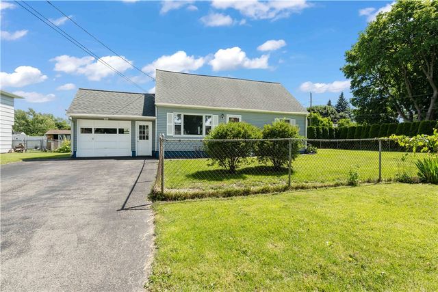 104 Rahway Road, Gates, NY 14606