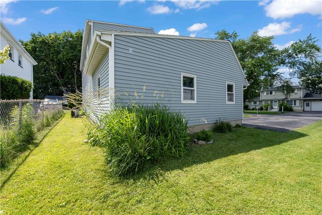 104 Rahway Road, Gates, NY 14606