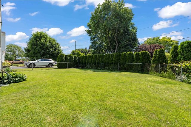 104 Rahway Road, Gates, NY 14606
