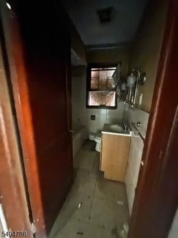 2017 Washington Valley Rd, Bridgewater Twp., NJ 08836