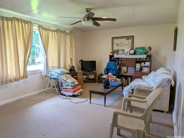 445 Iwalani Street, Hilo, HI 96720