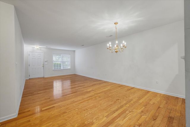 5208 Fernland Way, North Charleston, SC 29420