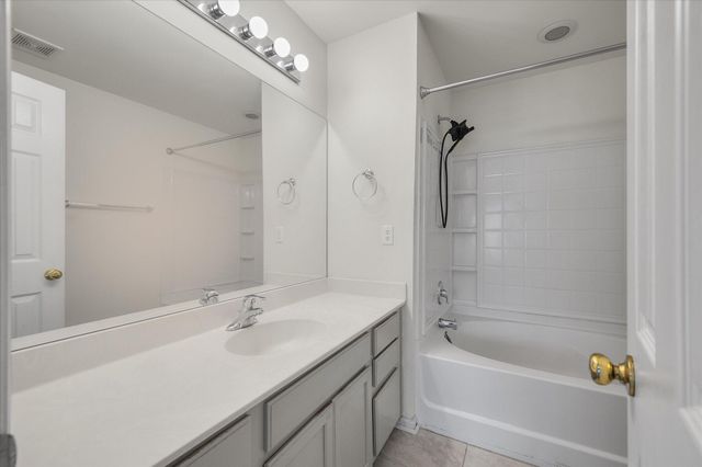 5208 Fernland Way, North Charleston, SC 29420