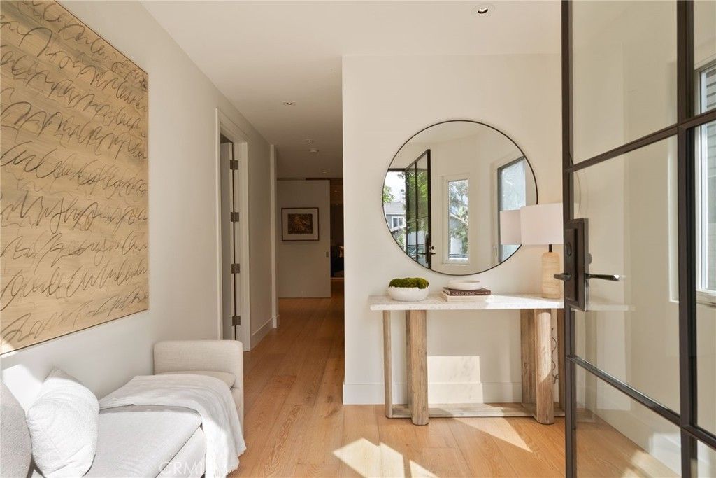 321 3rd Street, Manhattan Beach, CA 90266 — photo 2