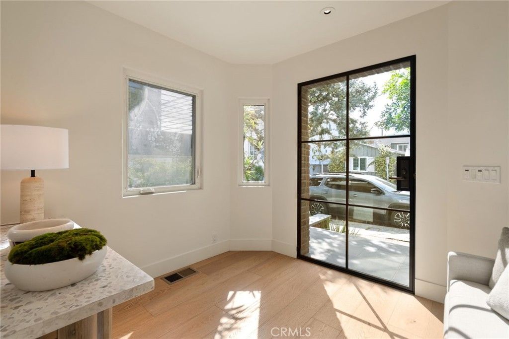 321 3rd Street, Manhattan Beach, CA 90266 — photo 3