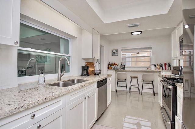 4944 NW 55th Street, Tamarac, FL 33319