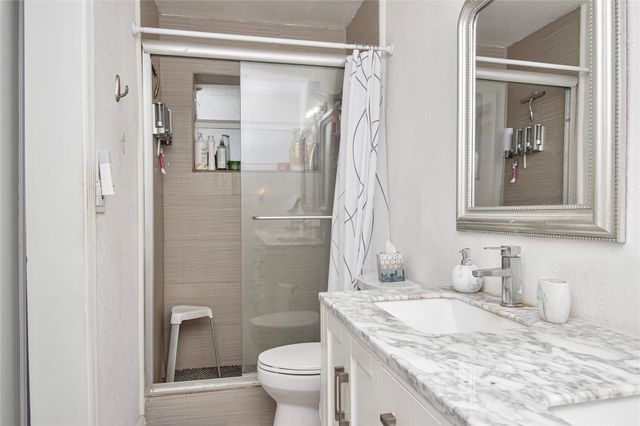 4944 NW 55th Street, Tamarac, FL 33319