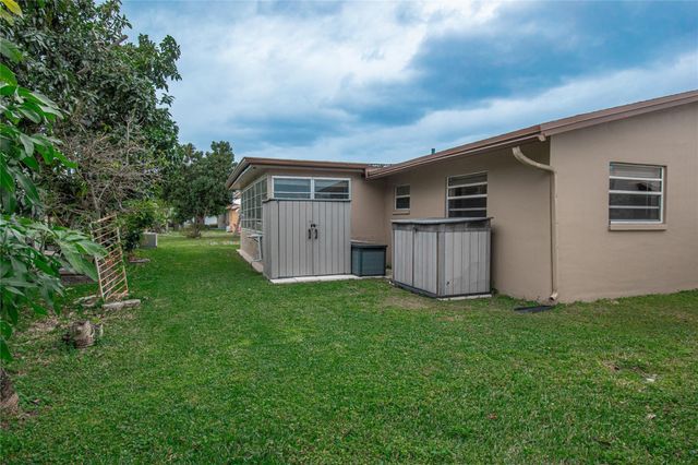 4944 NW 55th Street, Tamarac, FL 33319