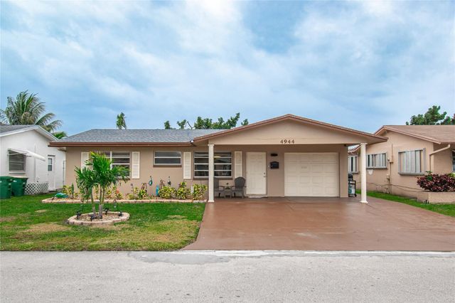 4944 NW 55th Street, Tamarac, FL 33319