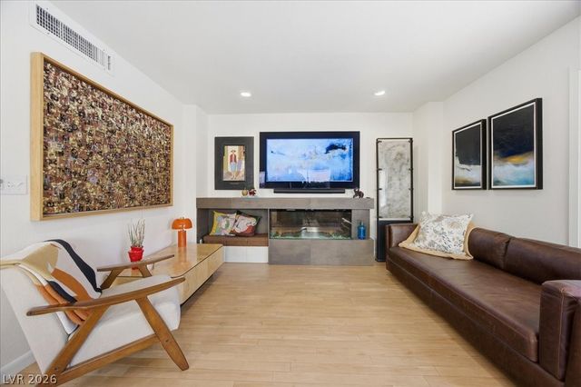 3161 Bel Air Drive, Las Vegas, NV 89109