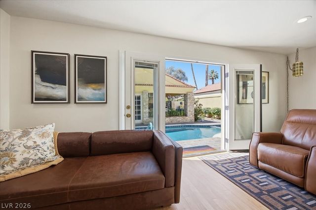 3161 Bel Air Drive, Las Vegas, NV 89109