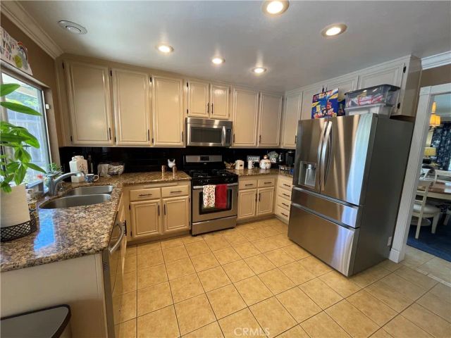 31370 Willowood Way, Menifee, CA 92584