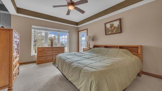 255 Fairway Meadows LANE, Sheboygan Falls, WI 53085