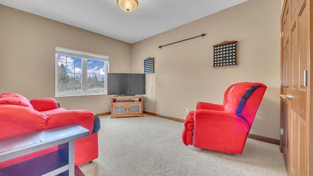 255 Fairway Meadows LANE, Sheboygan Falls, WI 53085