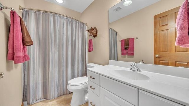 255 Fairway Meadows LANE, Sheboygan Falls, WI 53085