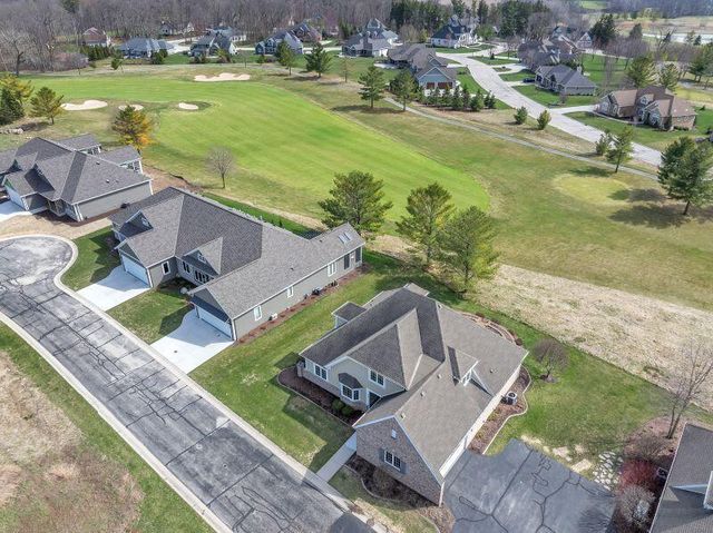 255 Fairway Meadows LANE, Sheboygan Falls, WI 53085