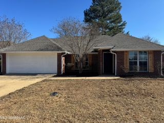316 Greensboro Drive, Brandon, MS 39047