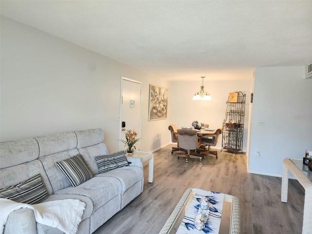 3249 BENEVA ROAD 204, Sarasota, FL 34232