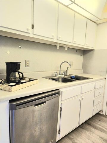 3249 BENEVA ROAD 204, Sarasota, FL 34232