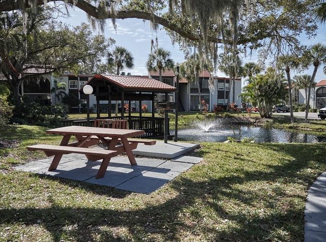 3249 BENEVA ROAD 204, Sarasota, FL 34232