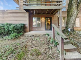 1839 J Julian Lane D, Charlotte, NC 28208