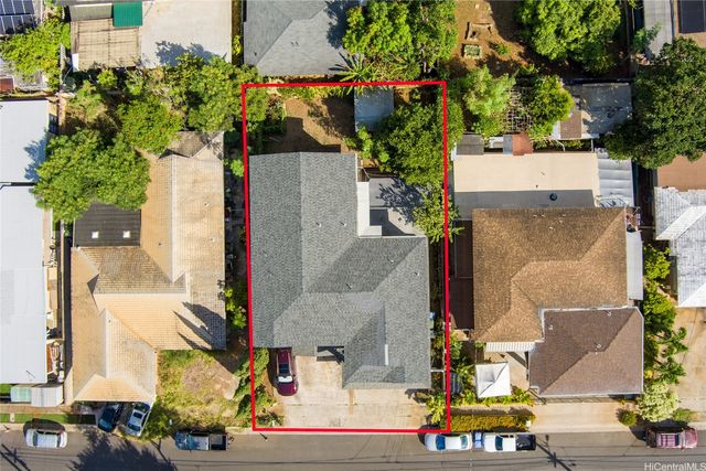 94-1210 Kahuaina Street, Waipahu, HI 96797