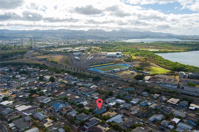 94-1210 Kahuaina Street, Waipahu, HI 96797