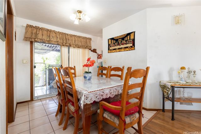 94-1210 Kahuaina Street, Waipahu, HI 96797
