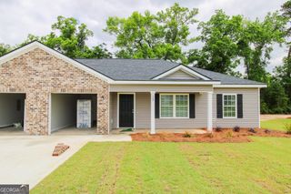 123 Callaway Crescent, Statesboro, GA 30458