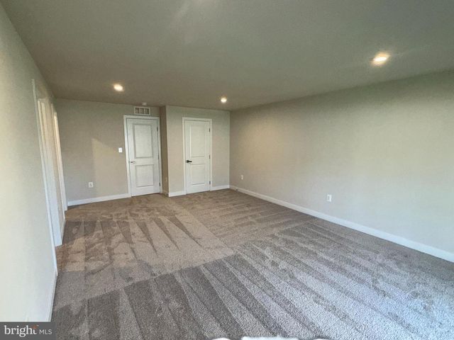 9193 EDENDERRY DR, Fredericksburg, VA 22408