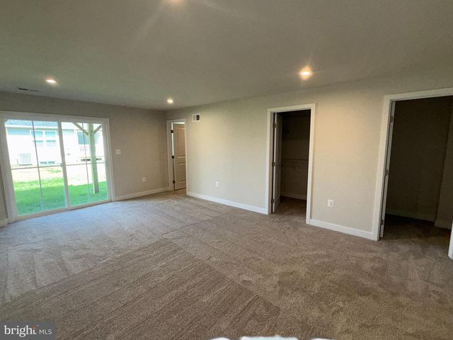 9193 EDENDERRY DR, Fredericksburg, VA 22408