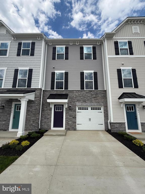 9193 EDENDERRY DR, Fredericksburg, VA 22408