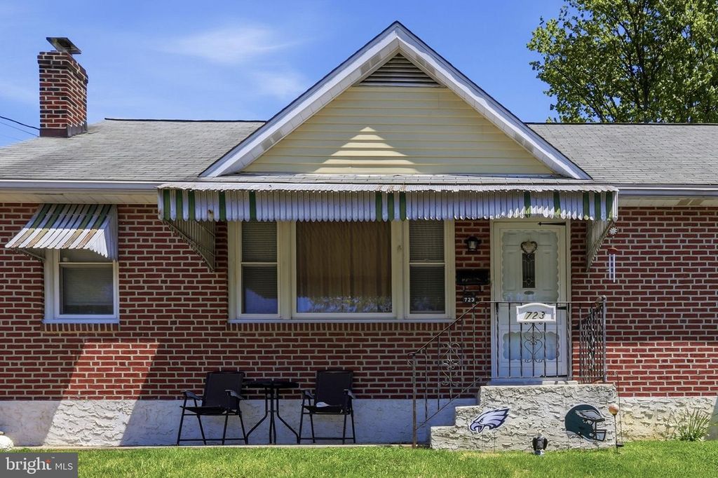 723 SHARON AVE, Collingdale, PA 19023 — photo 2