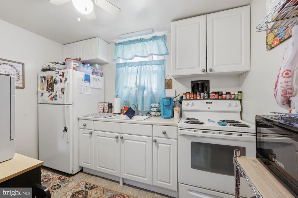 723 SHARON AVE, Collingdale, PA 19023 — photo 4
