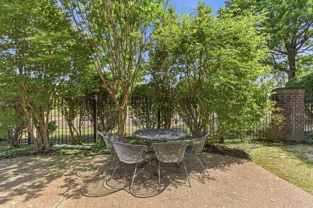 536 WARWICK WILLOW CV, Collierville, TN 38017