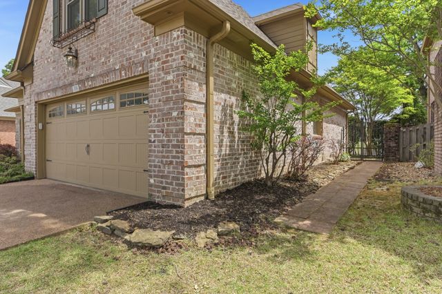 536 WARWICK WILLOW CV, Collierville, TN 38017