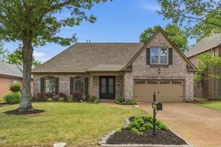 536 WARWICK WILLOW CV, Collierville, TN 38017