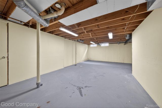 39423 Baroque Boulevard, Clinton Charter Township, MI 48038