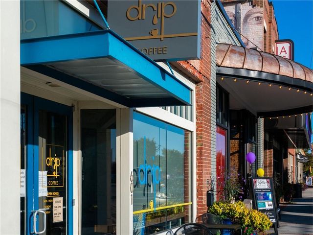 3307 Stillwood Drive, Hapeville, GA 30354