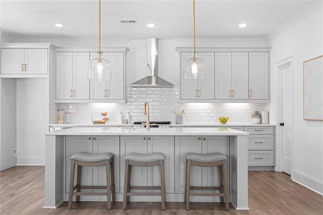 3307 Stillwood Drive, Hapeville, GA 30354