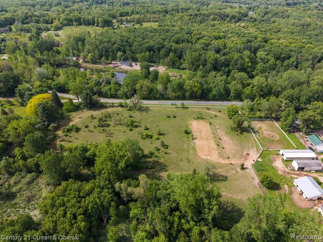 0000 Seven Mile Rd, South Lyon, MI 48178