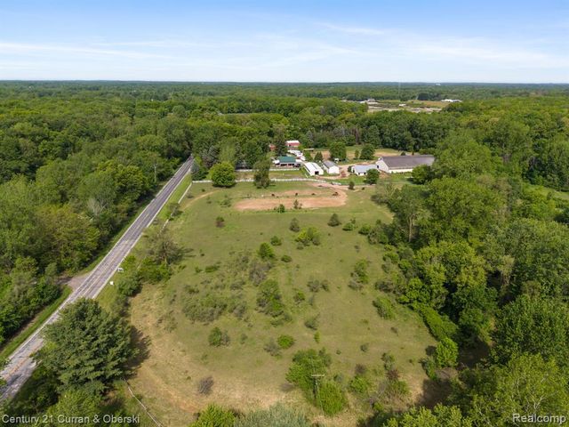 0000 Seven Mile Rd, South Lyon, MI 48178