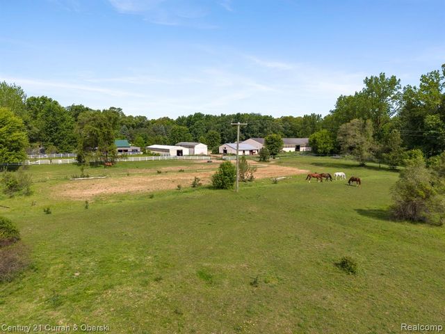 0000 Seven Mile Rd, South Lyon, MI 48178