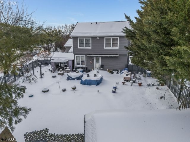 7 Rachel Ct, Clinton Town, NJ 08809