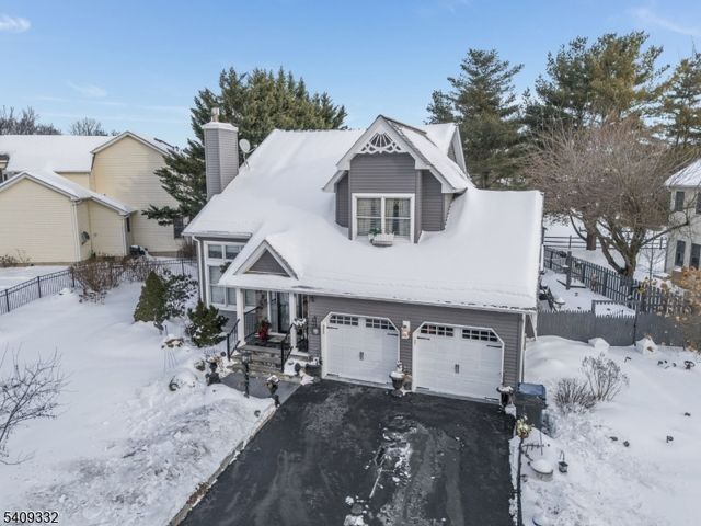 7 Rachel Ct, Clinton Town, NJ 08809