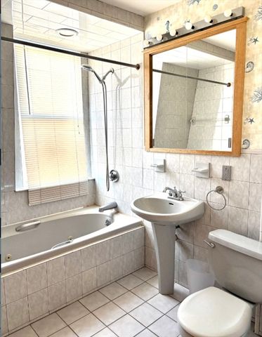 55 Port Norfolk St 3, Boston, MA 02122