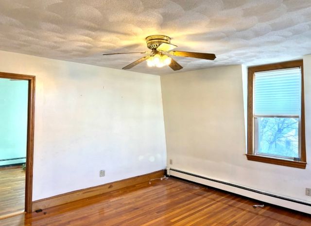 55 Port Norfolk St 3, Boston, MA 02122